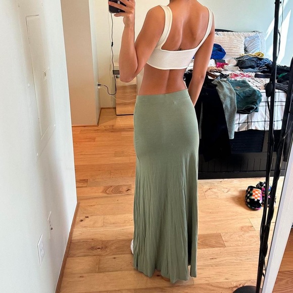 Forever 21 Sage Green Maxi Skirt - Picture 3 of 4